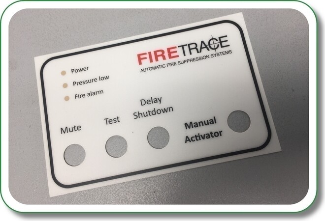 zelfklevende frontfolie met gaten